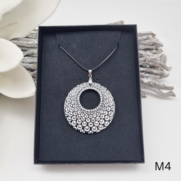 Mandala Stone Blue Eye
